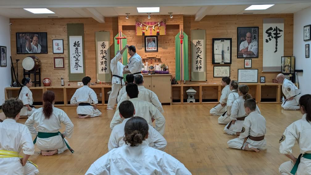 Class at Shihan Hugo Perez's dojo in Montreal